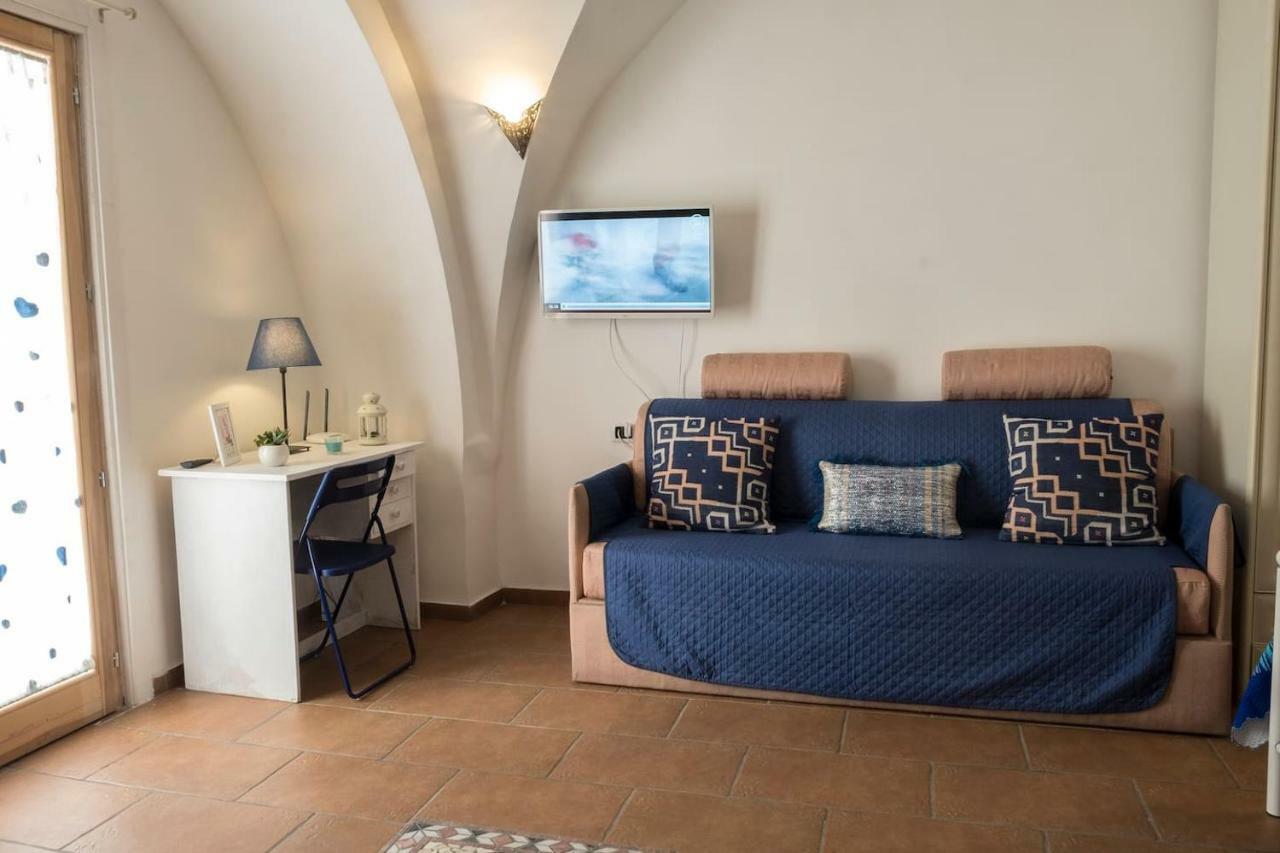Little House Napoli Apartment Exterior photo